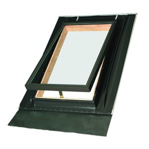 Окно-люк деревянное Fakro WGI 450х550 мм